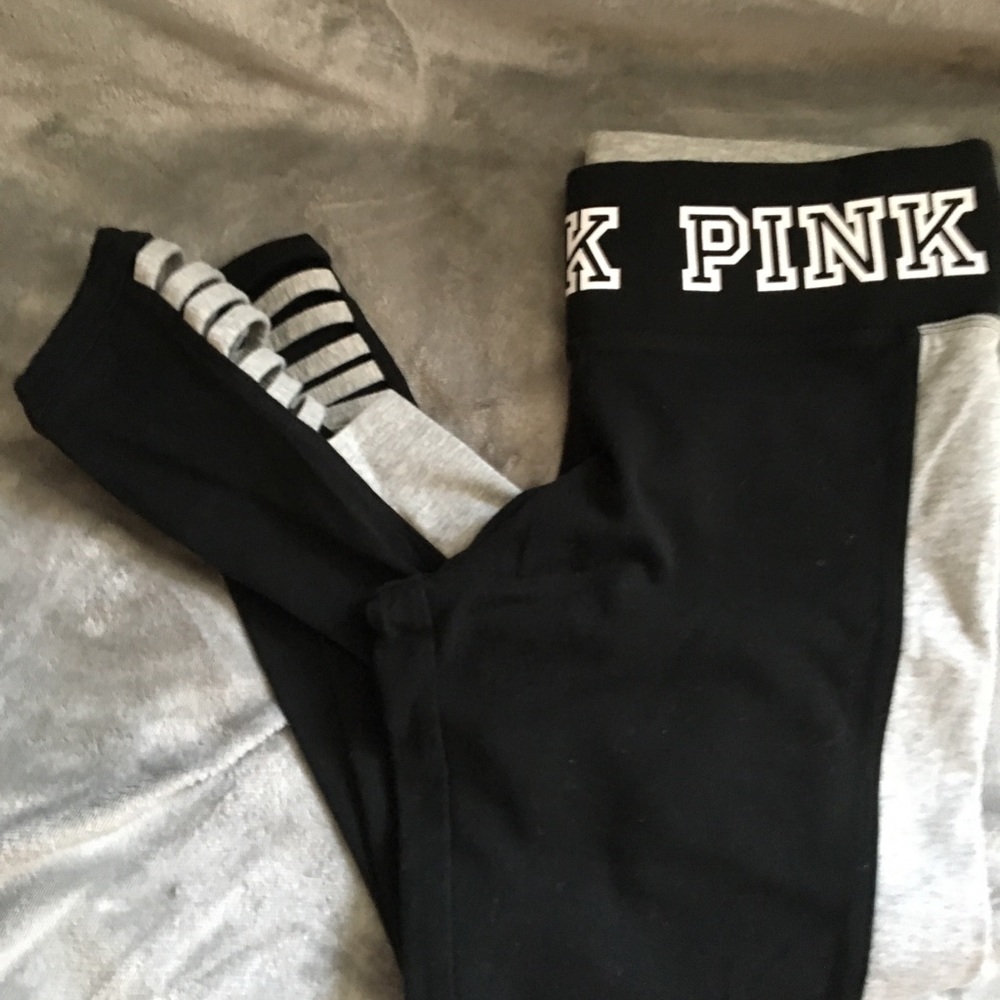 Capri pants from pink